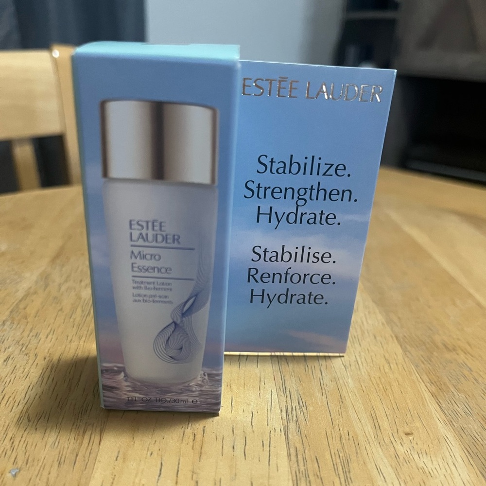 COPY - Estee Lauder Micro Essence - Blue and Silver